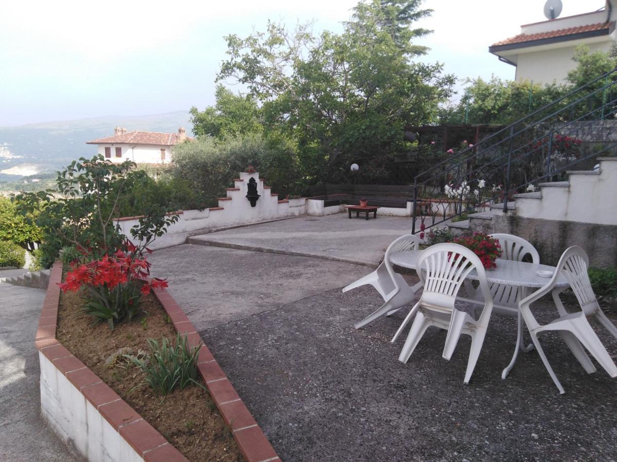 Dolce Risveglio Bed & Breakfast San Valentino in Abruzzo Citeriore Bagian luar foto