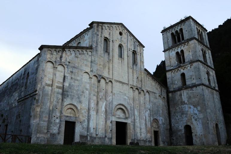 Dolce Risveglio Bed & Breakfast San Valentino in Abruzzo Citeriore Bagian luar foto