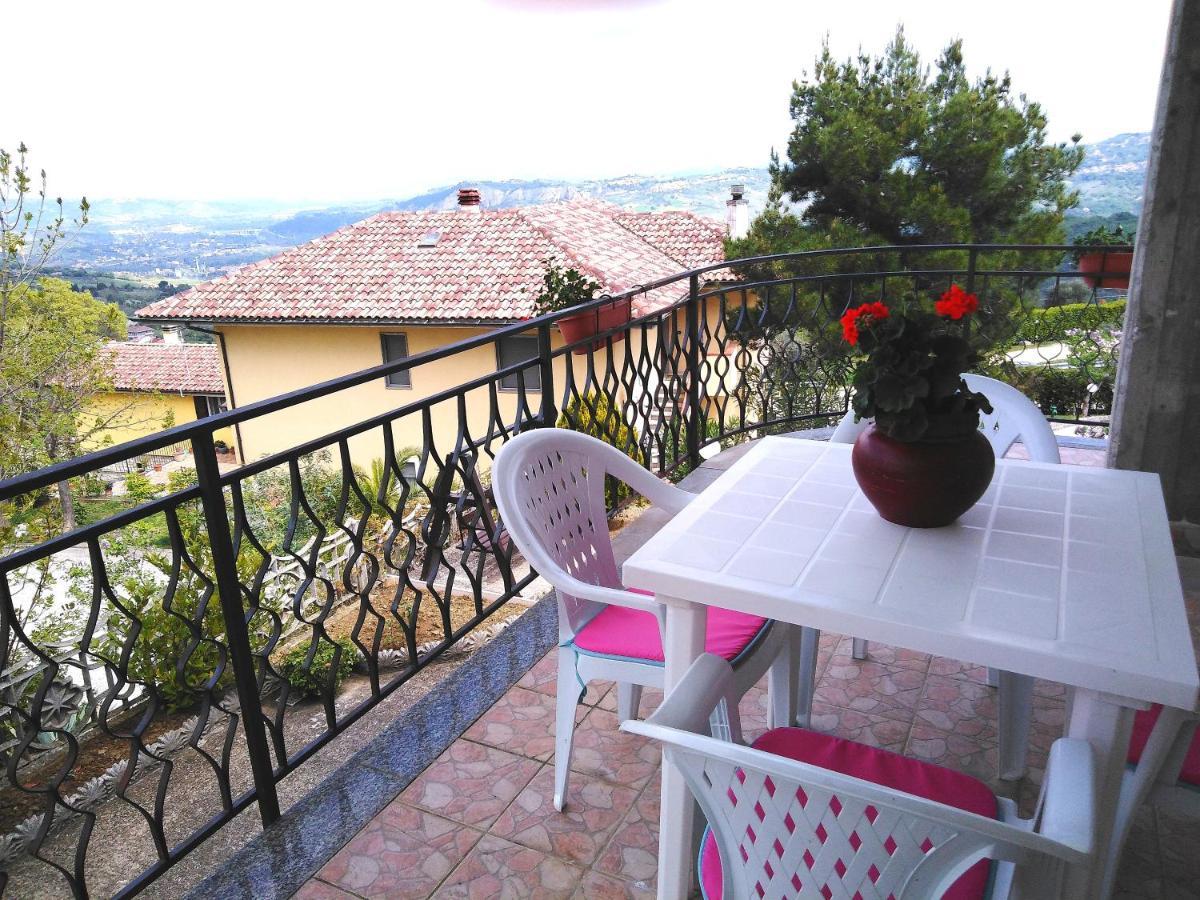Dolce Risveglio Bed & Breakfast San Valentino in Abruzzo Citeriore Bagian luar foto